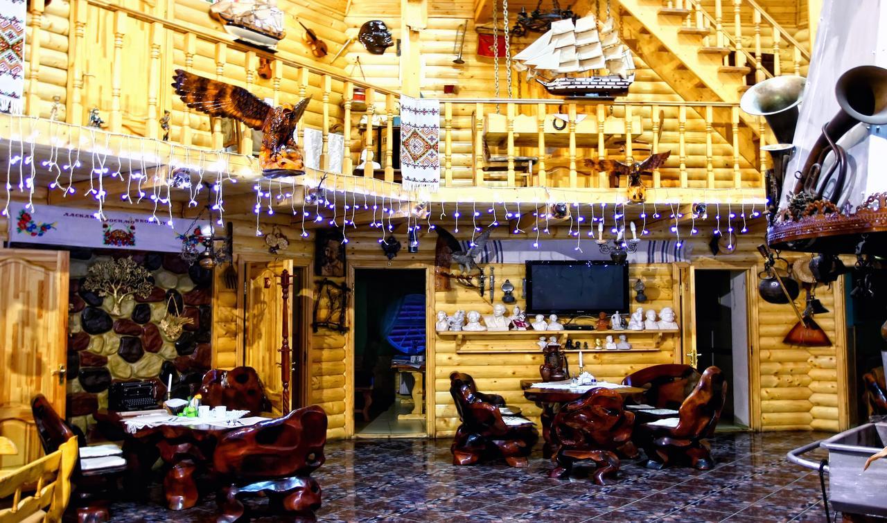 Perlyna Podillyа Hotel Satanov Ngoại thất bức ảnh