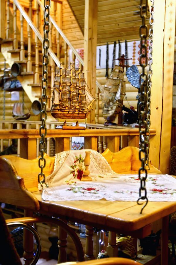 Perlyna Podillyа Hotel Satanov Ngoại thất bức ảnh
